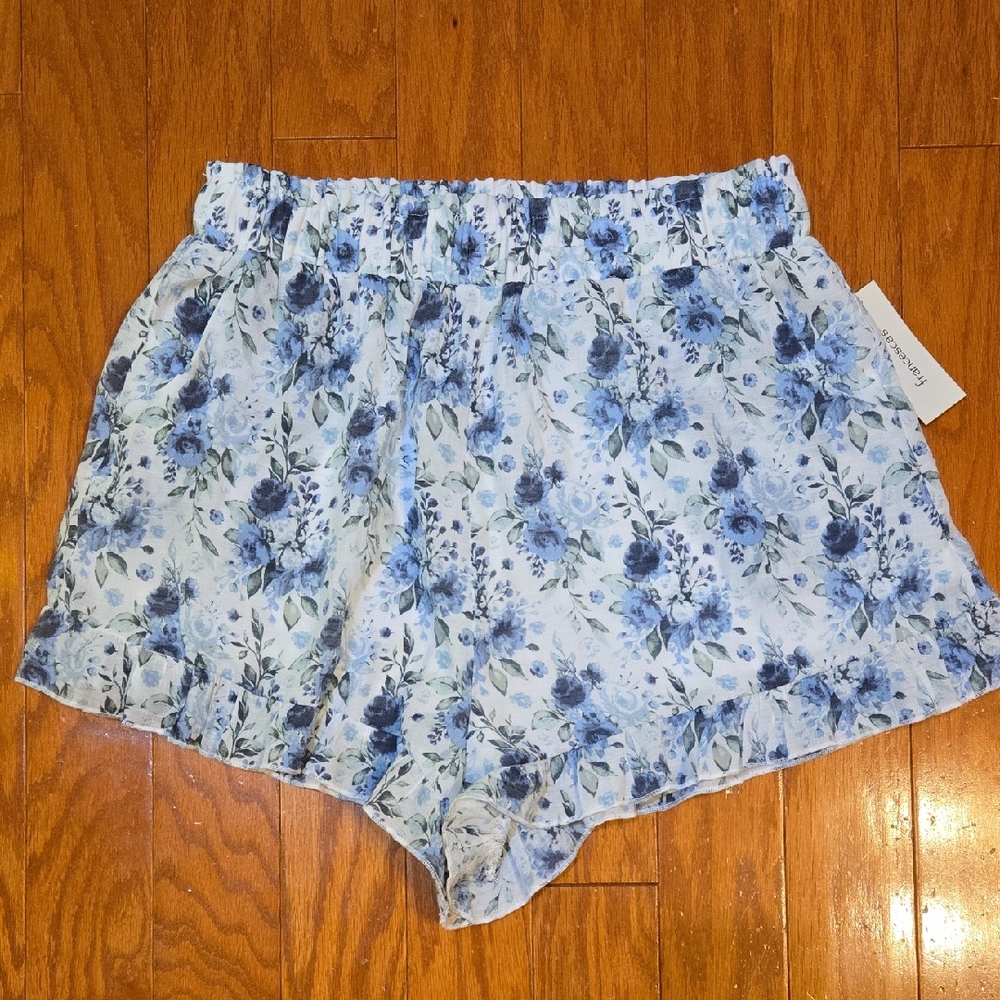 Blue Rain (Francesca's) High Waist Floral Shorts Size Medium NWT